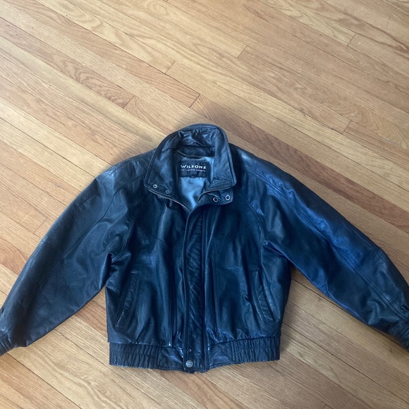 Wilson Classic Black Bomber leather Jacket size medium - Picture 2 of 7